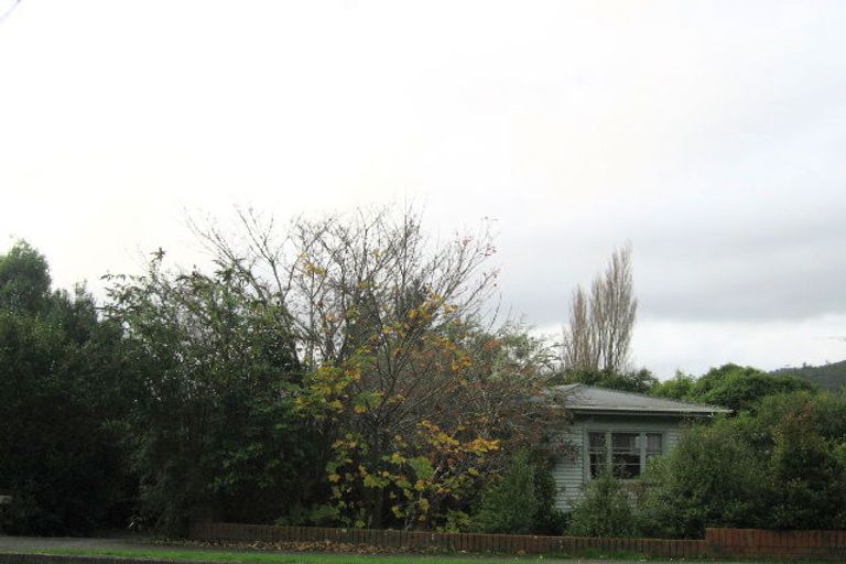 Photo of property in 20 Raukawa Street, Stokes Valley, Lower Hutt, 5019