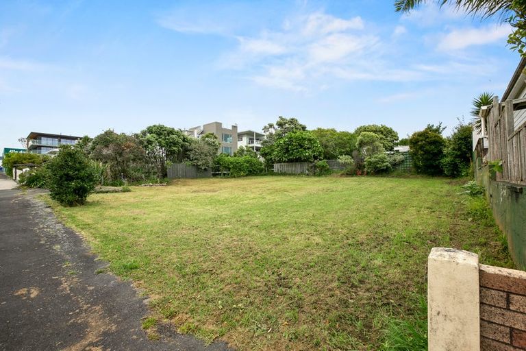 Photo of property in 10 Hobson Street, New Plymouth, 4312