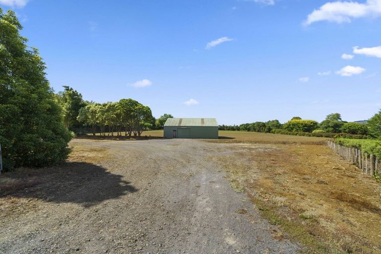 Photo of property in 84 Cooper Road, Ramarama, Drury, 2579