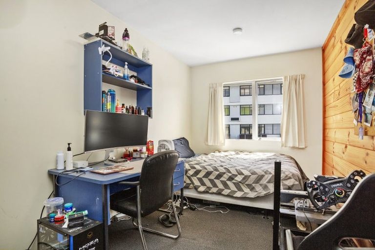 Photo of property in Basin Reserve Complex, 48/4 Sussex Street, Mount Cook, Wellington, 6021