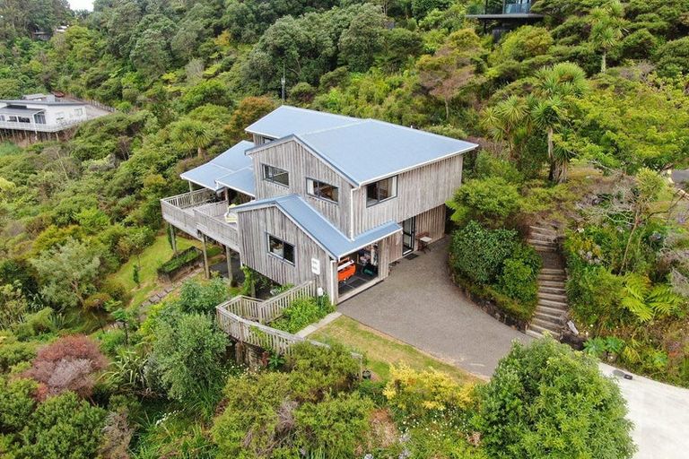 Photo of property in 26 Wiremu Road, Tairua, 3508
