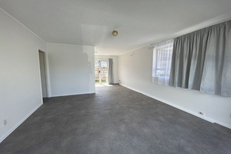 Photo of property in 2/6 Browns Road, Manurewa, Auckland, 2102