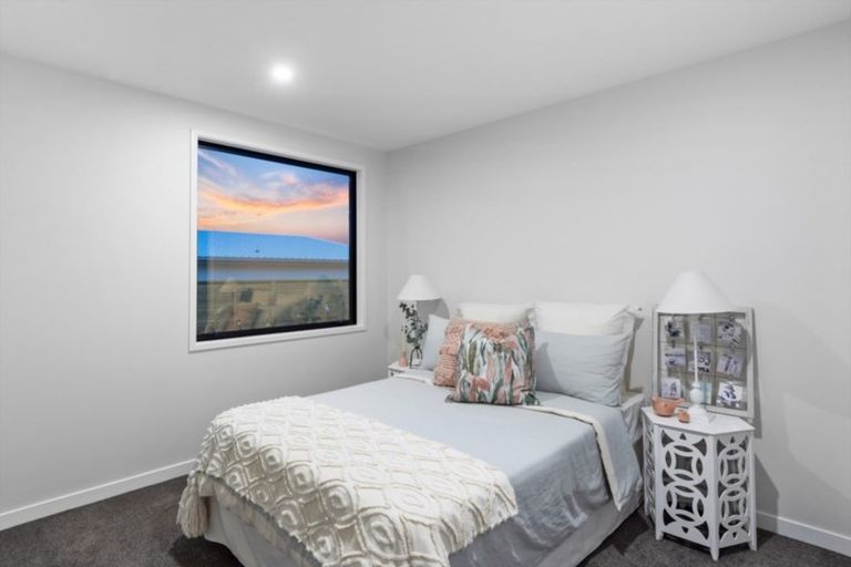 Photo of property in 80 Whakaturou Crescent, Pyes Pa, Tauranga, 3112