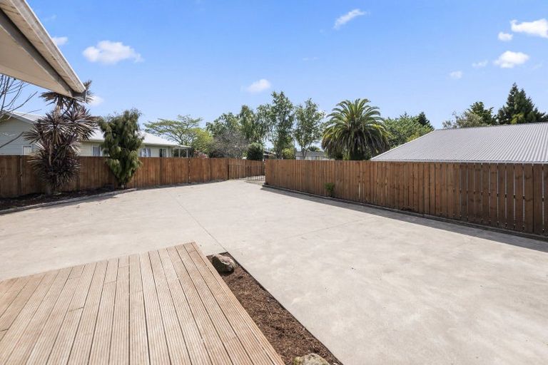 Photo of property in 9 Thackeray Place, Owhata, Rotorua, 3010