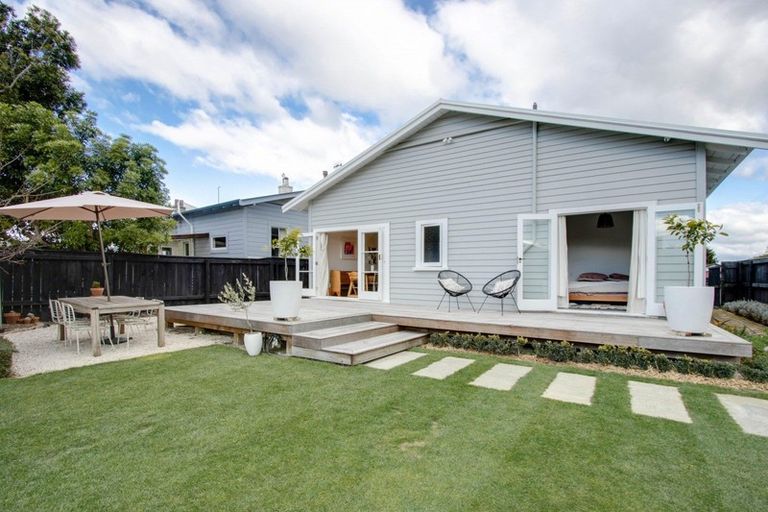 Photo of property in 113 Nelson Crescent, Napier South, Napier, 4110
