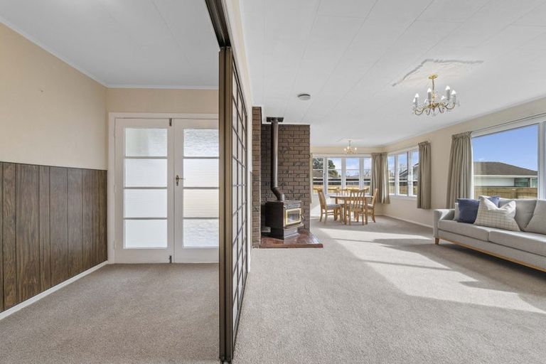 Photo of property in 223 Huatoki Street, Upper Vogeltown, New Plymouth, 4310