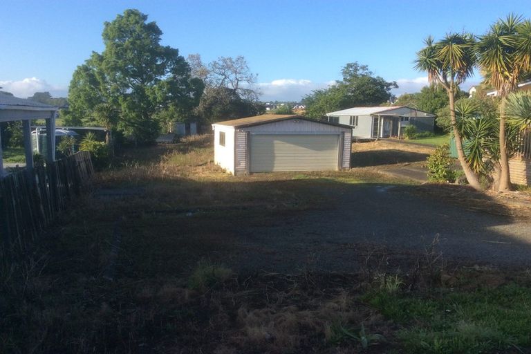 Photo of property in 351 Main Road, Huapai, Kumeu, 0810