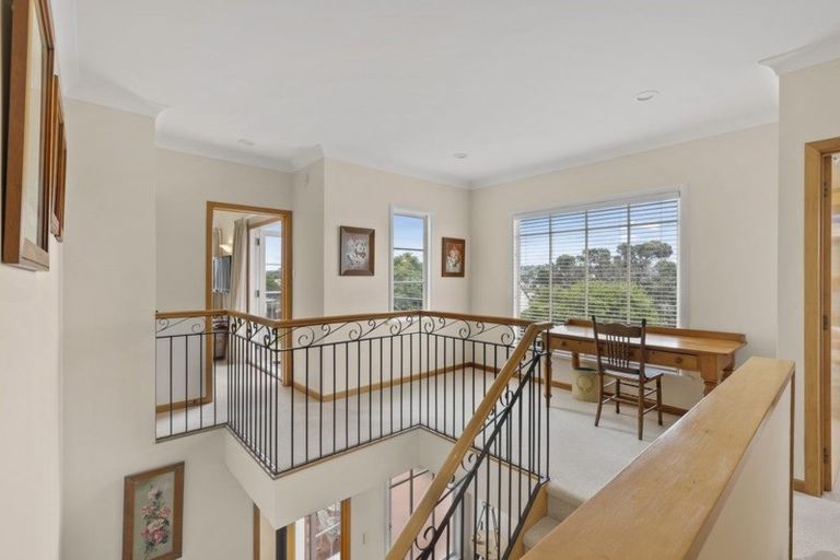 Photo of property in 6 Dodson Avenue, Milford, Auckland, 0620