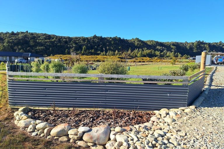 Photo of property in 4/247 Blue Spur Road, Blue Spur, Hokitika, 7882