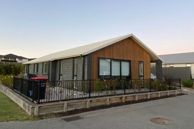 Photo of property in 1 Shannon Lane, Pyes Pa, Tauranga, 3112