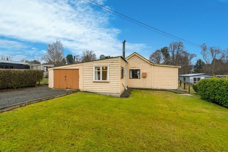 Photo of property in 15 Harrington Street, Lawrence, 9532