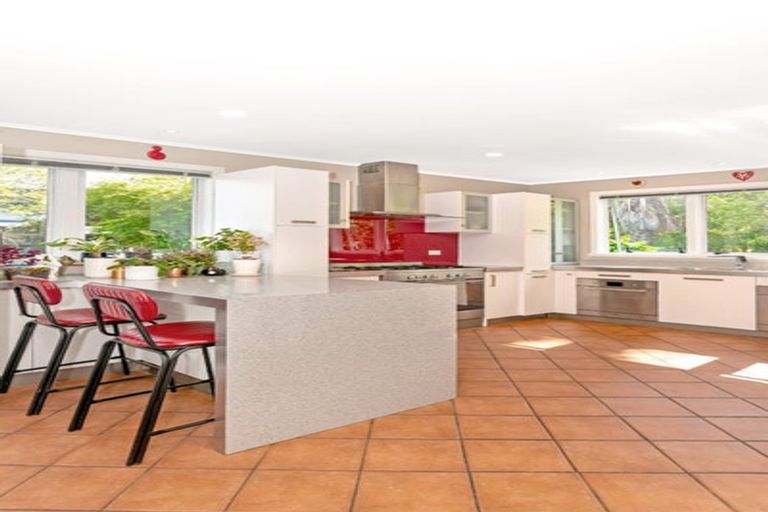 Photo of property in 223 Whitaker Street, Whataupoko, Gisborne, 4010