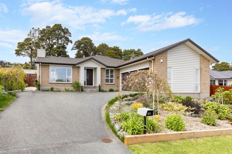 Photo of property in 27 Northwood Close, Warkworth, 0910