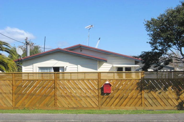 Photo of property in 20 Tawa Street, Edgecumbe, 3120