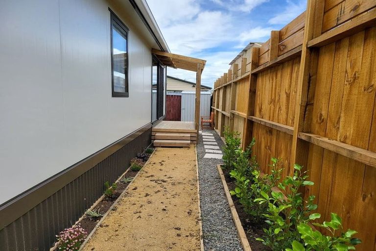 Photo of property in 67 Rhodes Drive, Kelvin Grove, Palmerston North, 4414