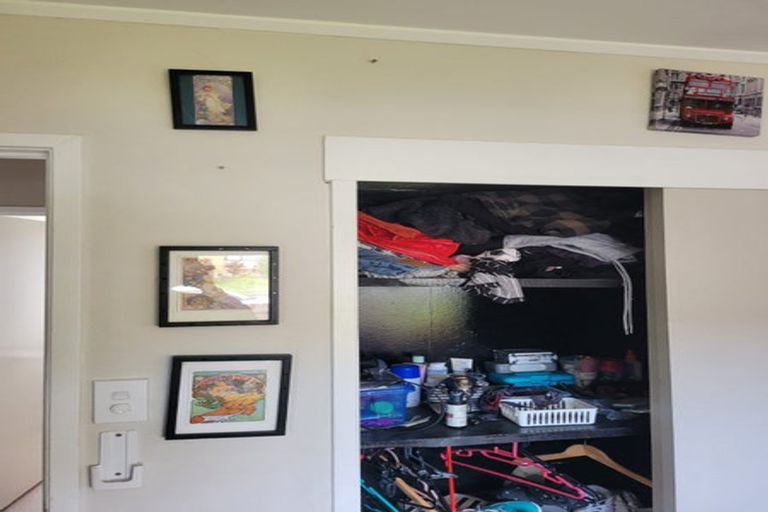 Photo of property in 1/217 Waitemata Drive, Ranui, Auckland, 0612