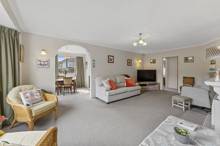 Photo of property in 1/147 Stokes Valley Road, Stokes Valley, Lower Hutt, 5019