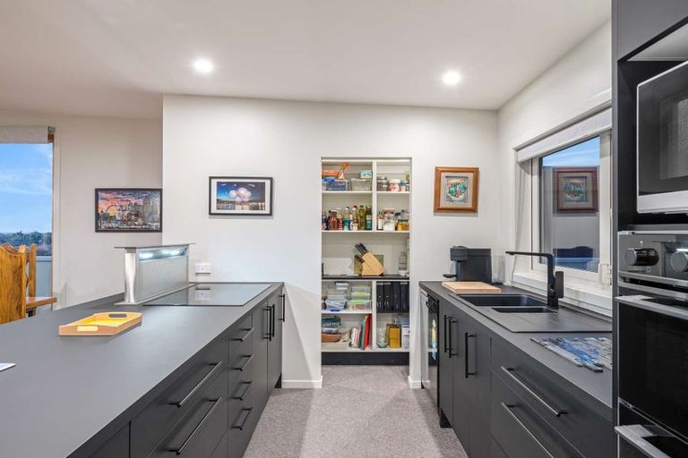 Photo of property in 5 Somerset Grove, Waitarere Beach, Levin, 5510