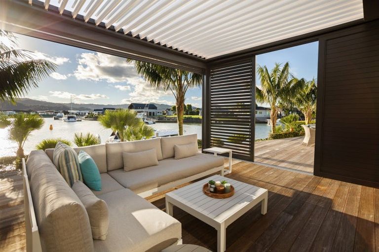 Photo of property in 21 Waitotara Way, Whitianga, 3510