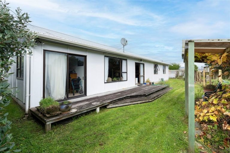 Photo of property in 4a Douglas Street, Levin, 5510