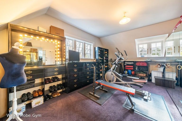 Photo of property in 291 Fergusson Drive, Heretaunga, Upper Hutt, 5018