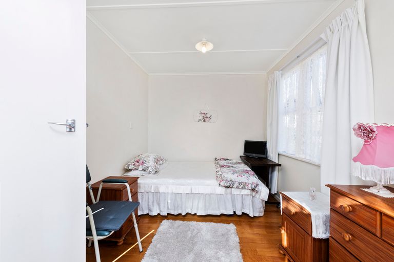 Photo of property in 2/41 Turret Road, Tauranga South, Tauranga, 3112