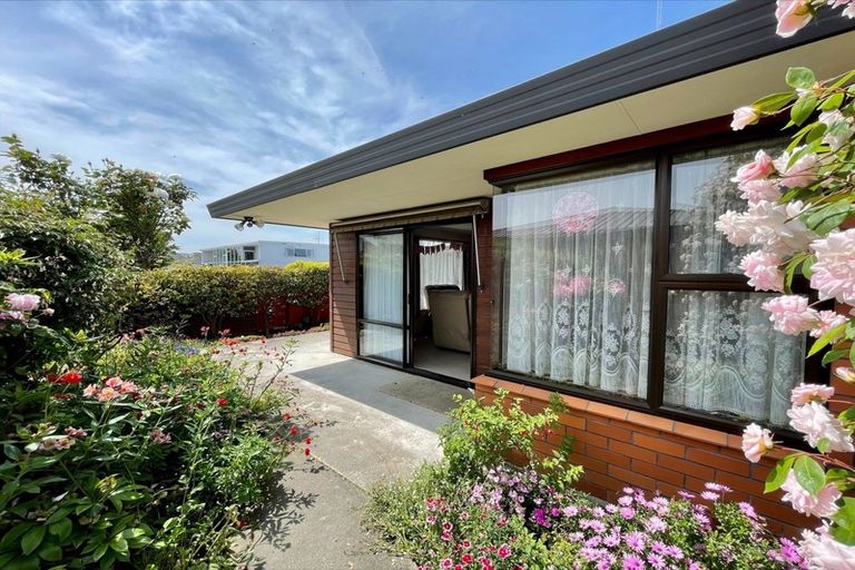 Photo of property in 4/93 Avenue Road, West End, Timaru, 7910