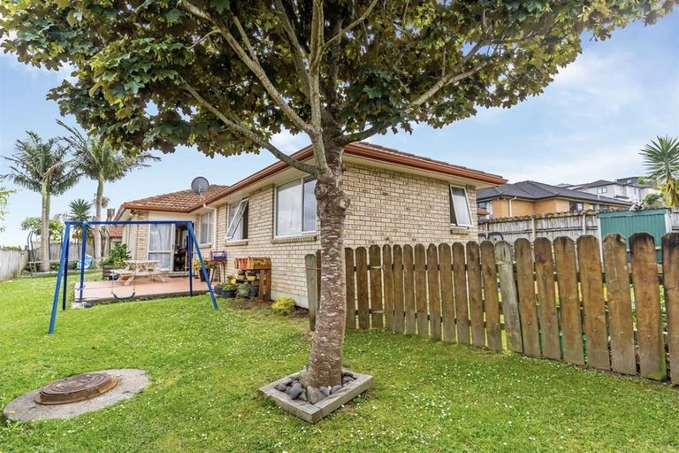 Photo of property in 7 Nykki Place, Papakura, 2110