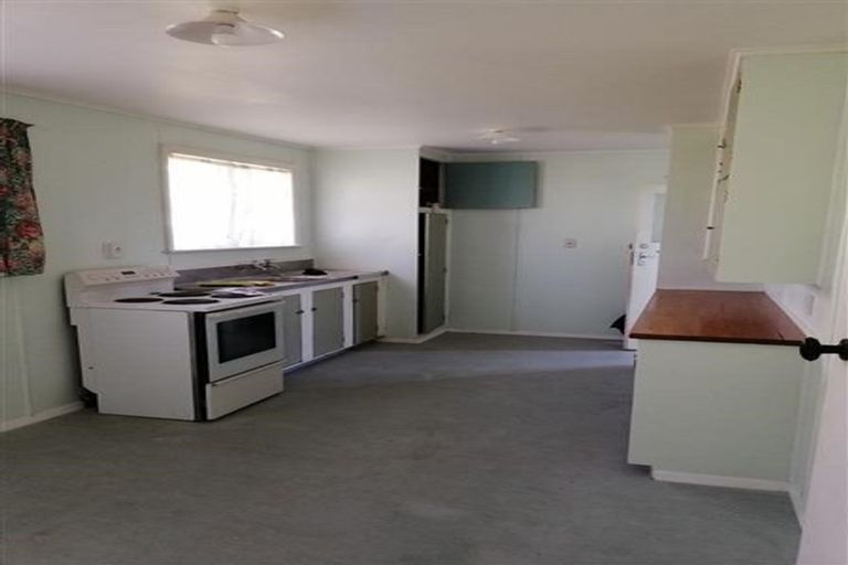 Photo of property in 8-10 Leicester Street, Cannons Creek, Porirua, 5024