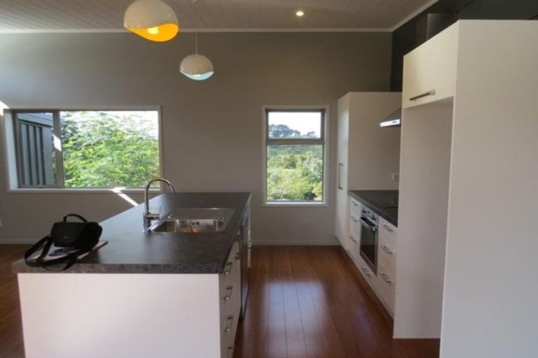 Photo of property in 461-465 Carrington Street, Upper Vogeltown, New Plymouth, 4310