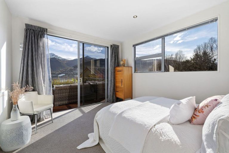 Photo of property in 538 Peninsula Road, Kelvin Heights, Queenstown, 9300