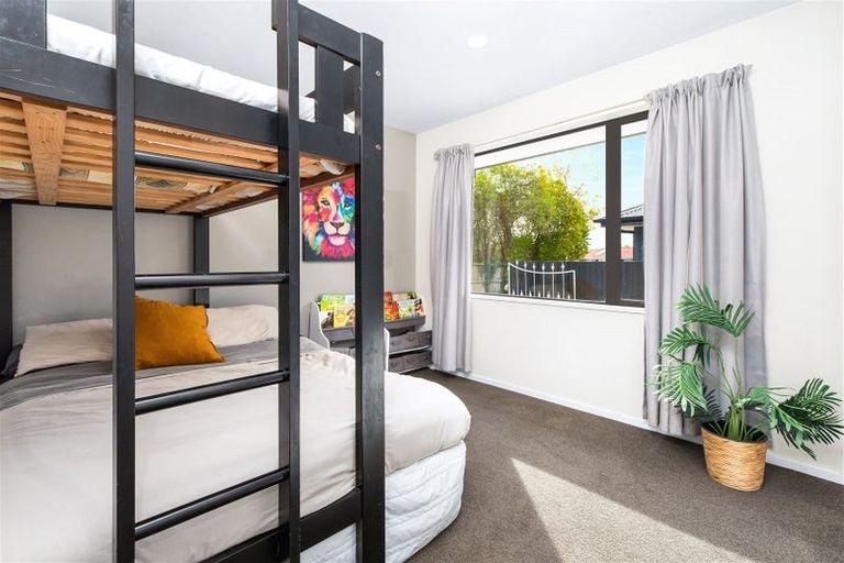 Photo of property in 118 Aldwins Road, Phillipstown, Christchurch, 8062