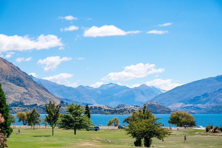 Photo of property in 98 Brownston Street, Wanaka, 9305