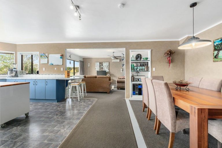 Photo of property in 521 Hickford Road, Foxton, 4891