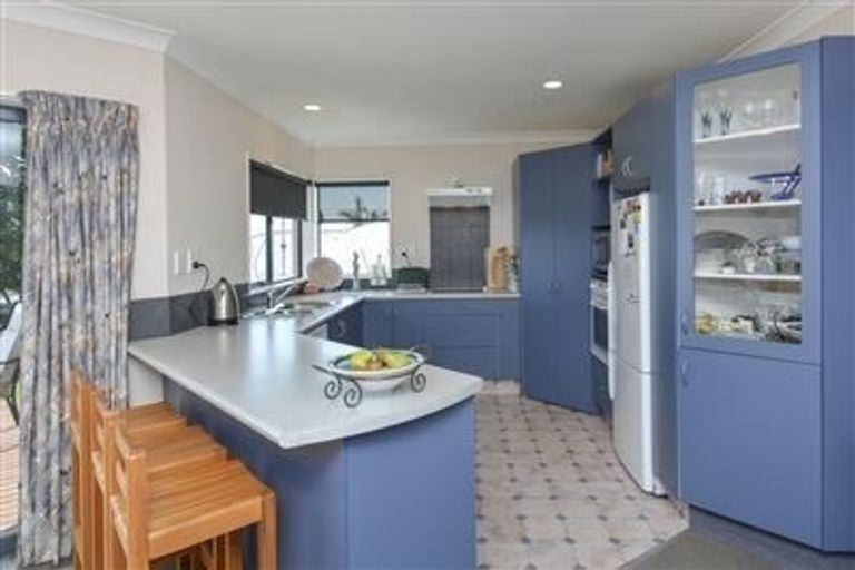 Photo of property in 16 Corwen Avenue, Hairini, Tauranga, 3112