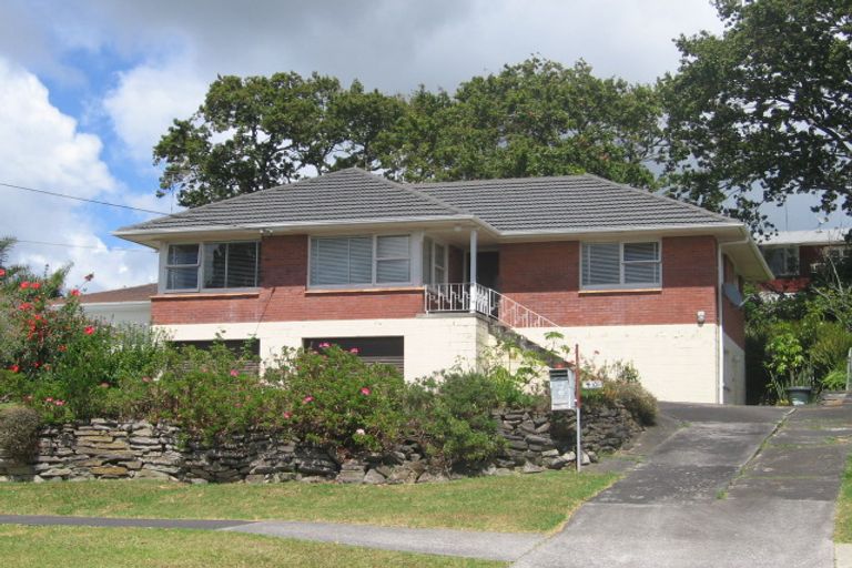 Photo of property in 40 Corunna Road, Milford, Auckland, 0620