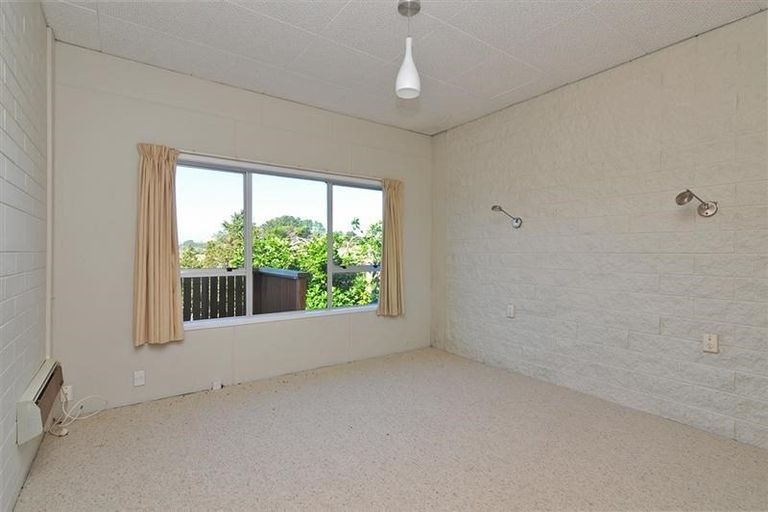 Photo of property in 1/29 Truscott Avenue, Johnsonville, Wellington, 6037