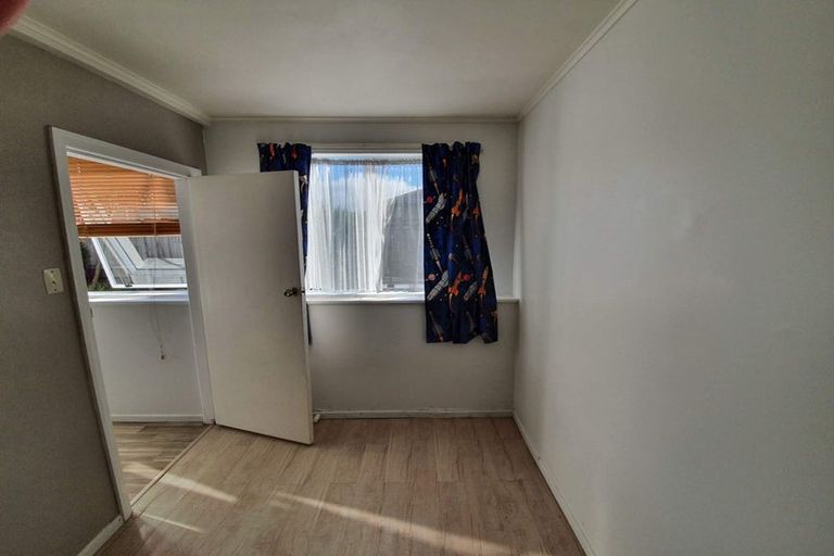 Photo of property in 19 Mahana Road, Paraparaumu Beach, Paraparaumu, 5032