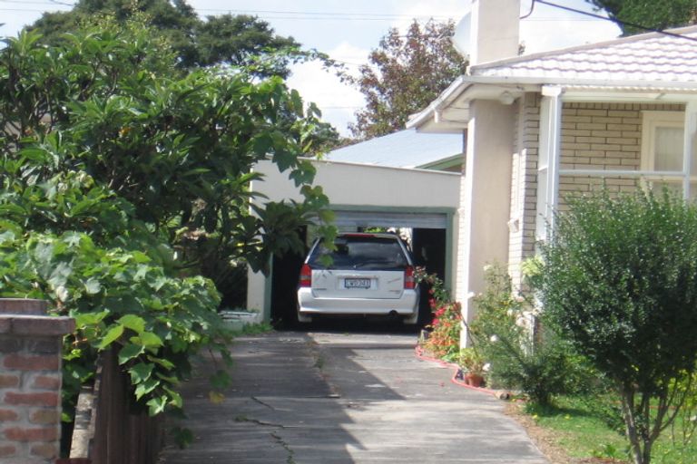 Photo of property in 91a Archibald Road, Kelston, Auckland, 0602