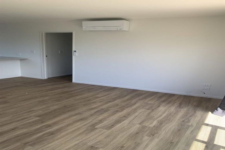 Photo of property in 395a Breezes Road, Aranui, Christchurch, 8061