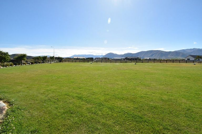 Photo of property in 5 Homestead Avenue, Twizel, 7999