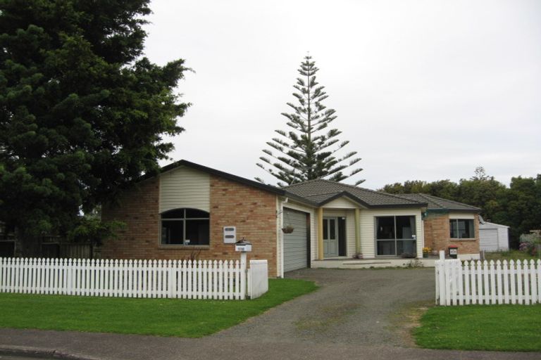 Photo of property in 110 The Circle, Manly, Whangaparaoa, 0930