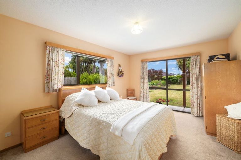 Photo of property in 18 Nepal Place, Burnside, Christchurch, 8053