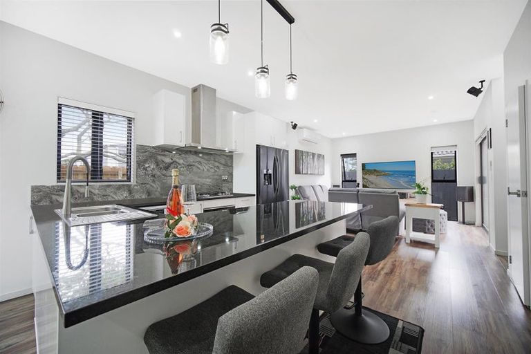 Photo of property in 11a Kent Road, Manurewa, Auckland, 2102