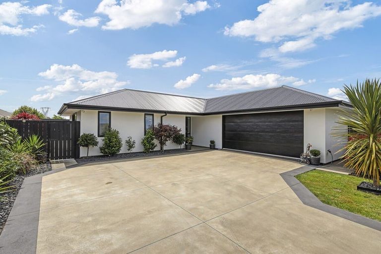 Photo of property in 2 Salisbury Avenue, Rangiora, 7400