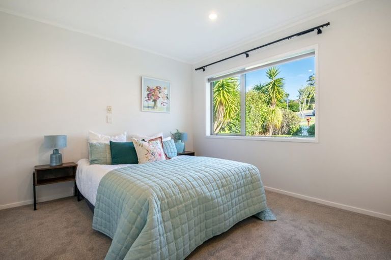 Photo of property in 56 Fitzwilliam Drive, Torbay, Auckland, 0630