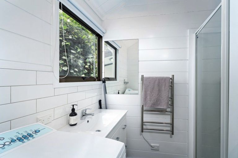 Photo of property in 17 Lowe Park Lane, Pauanui, Hikuai, 3579