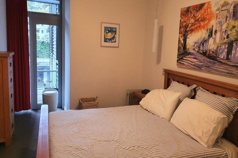 Photo of property in Montreaux Apartments, 3k/164 The Terrace, Wellington Central, Wellington, 6011
