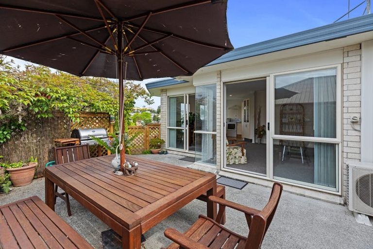 Photo of property in 10 Sunvale Place, Gate Pa, Tauranga, 3112