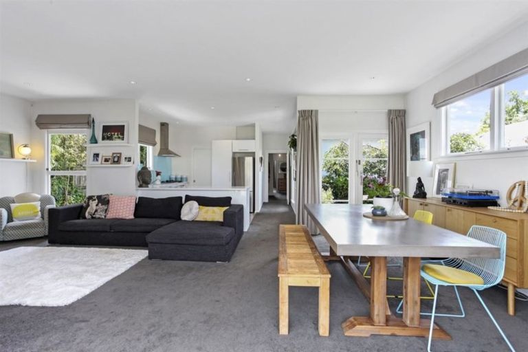 Photo of property in 16 Perry Street, Papanui, Christchurch, 8053